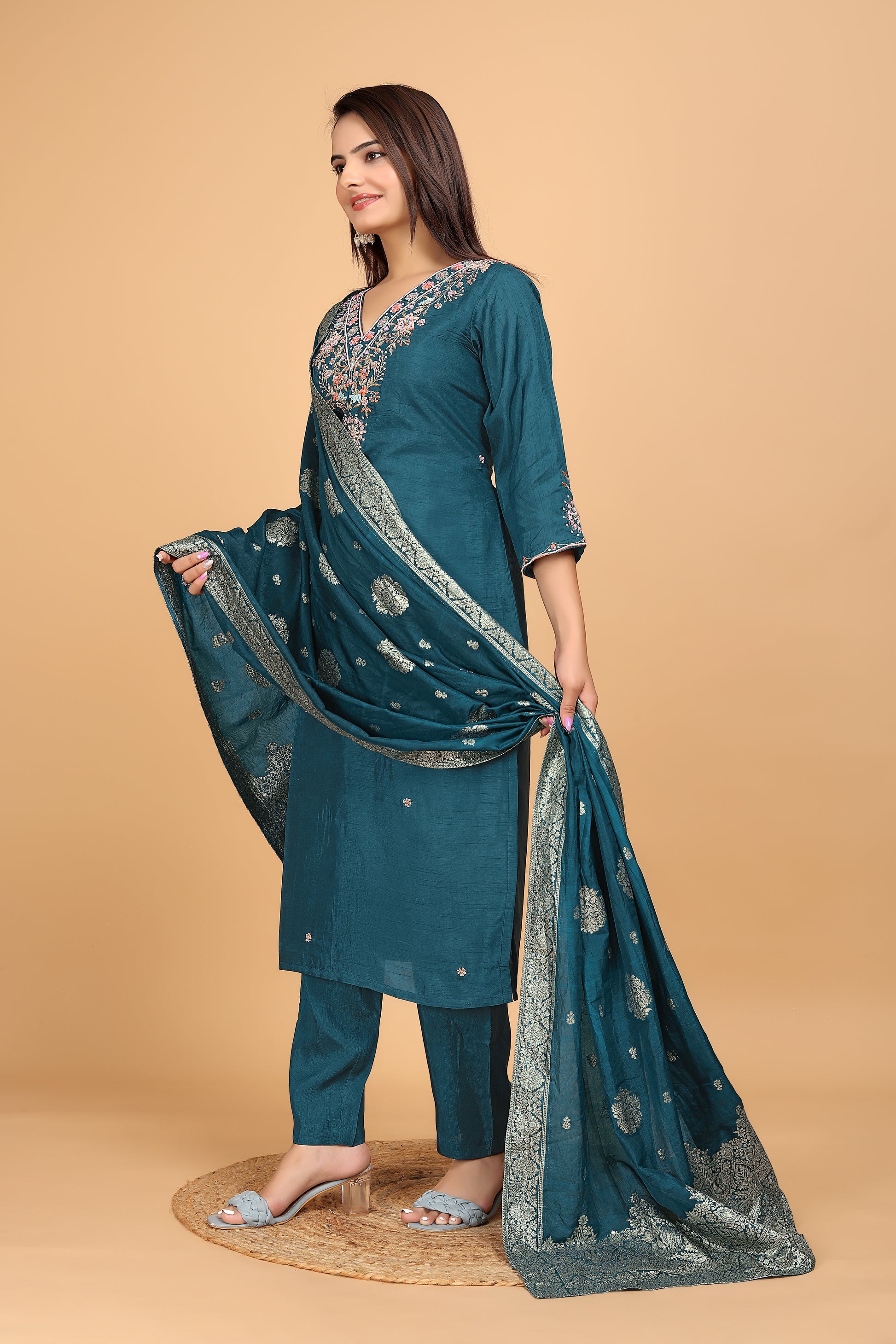 Festive Rama Green Hand Embroidery Ensemble - zfashionstudio