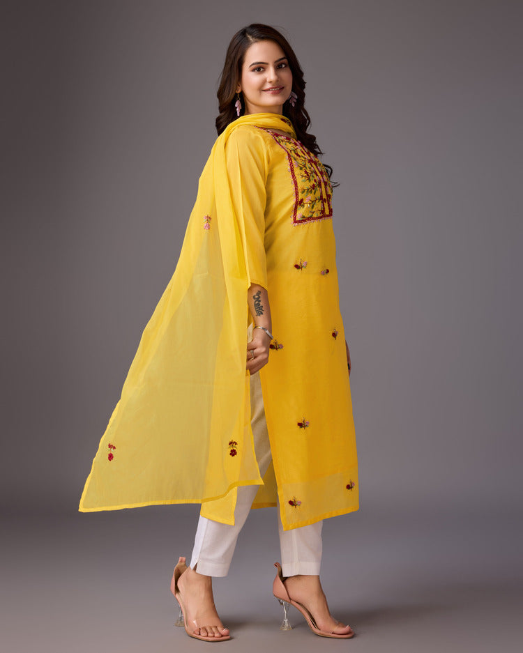 Golden Aura: Yellow Handwork Kurta - zfashionstudio