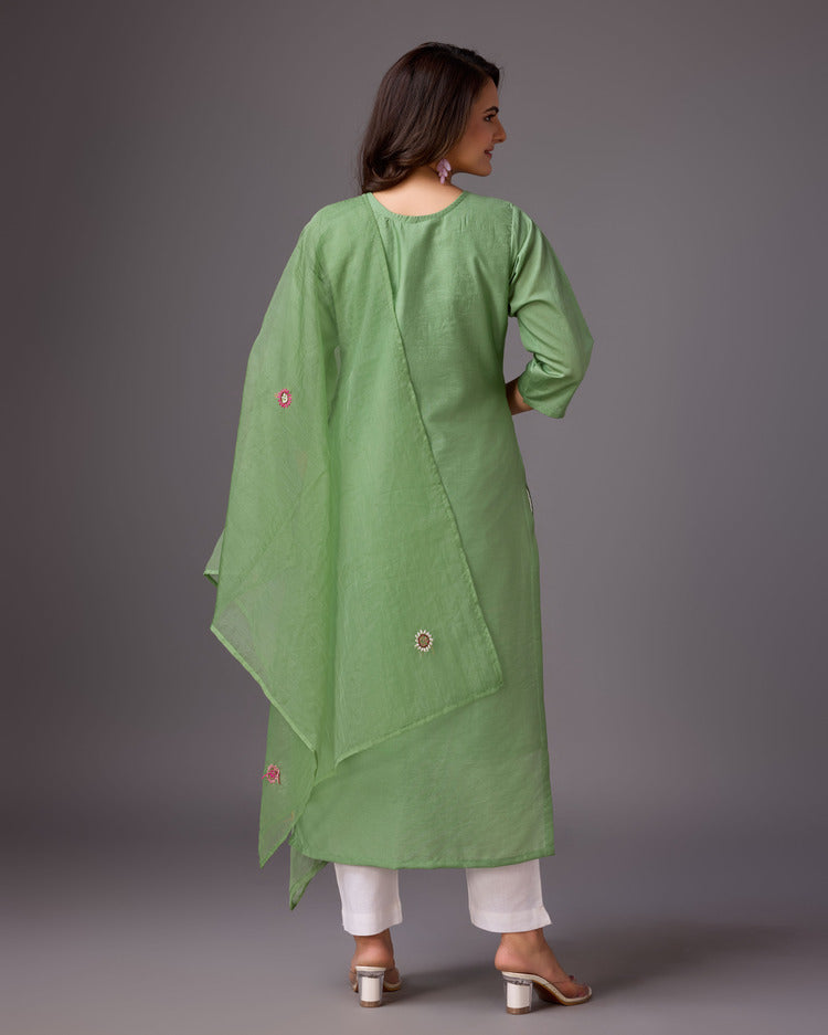 Nature's Grace: Pure Green Handwork Kurta - zfashionstudio